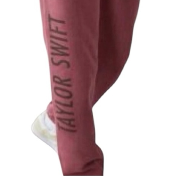 Taylor Swift x Urban Outfitters Rose Pull On Casual Joggers Women’s Medium - Picture 3 of 14